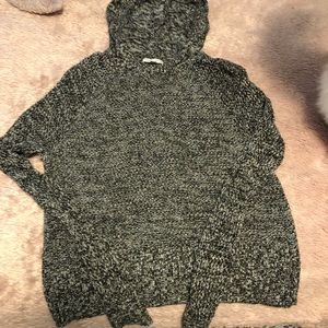 adorable, hooded american eagle sweater!